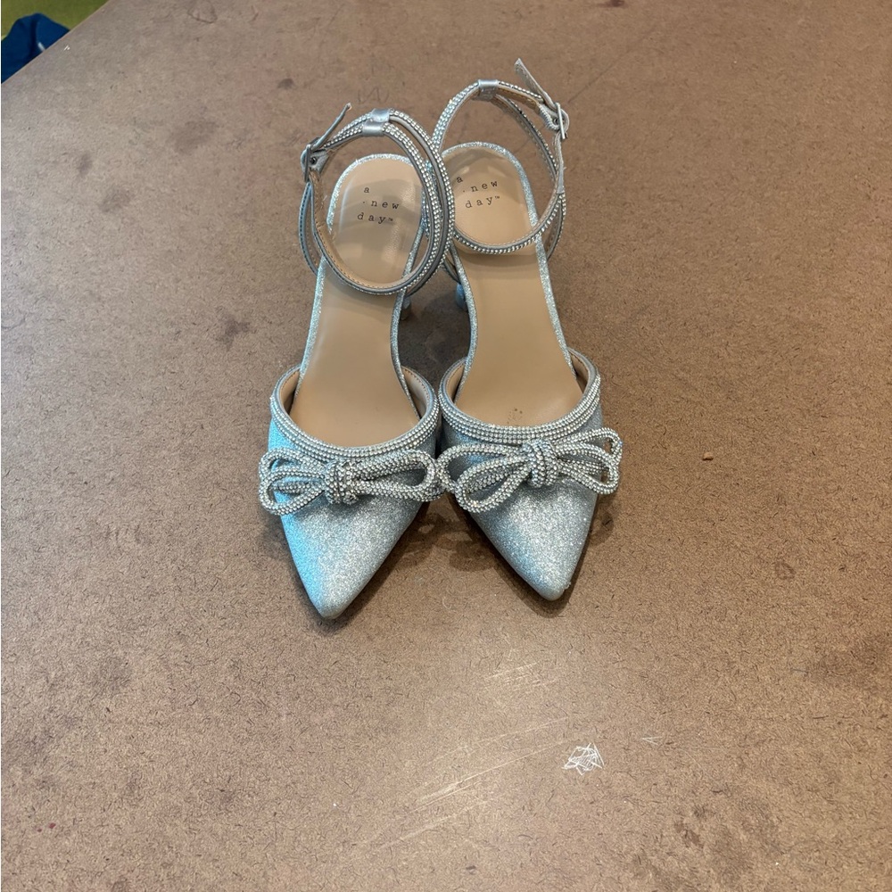 a new day bowtie heels